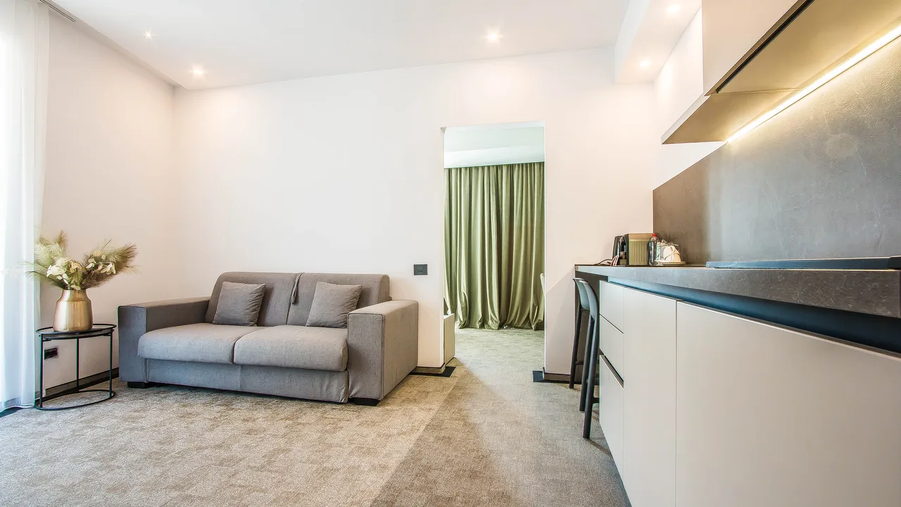 Apartament cu Terasă — 2
