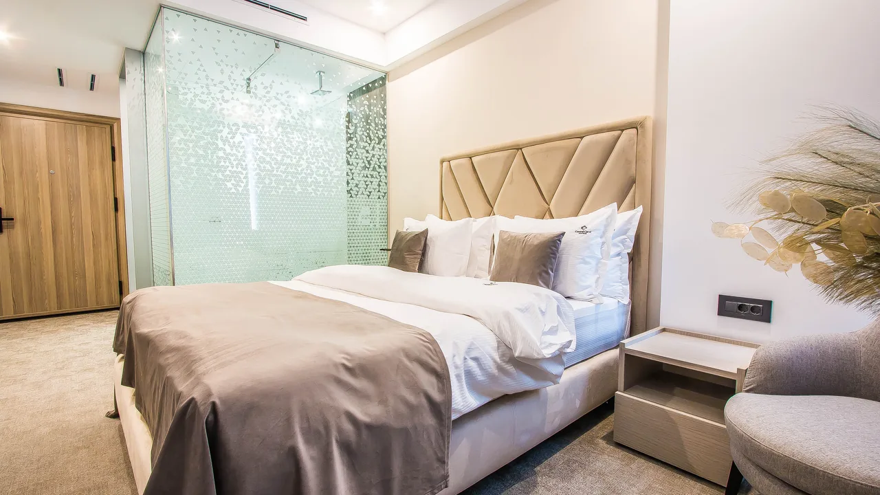 Deluxe Dublă cu Balcon — 3